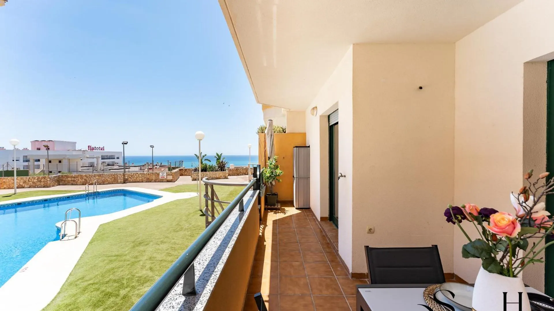 Apartamento Elegant 2 Bed 2 Bath Apartment, Pool, Views, Parking Benalmádena